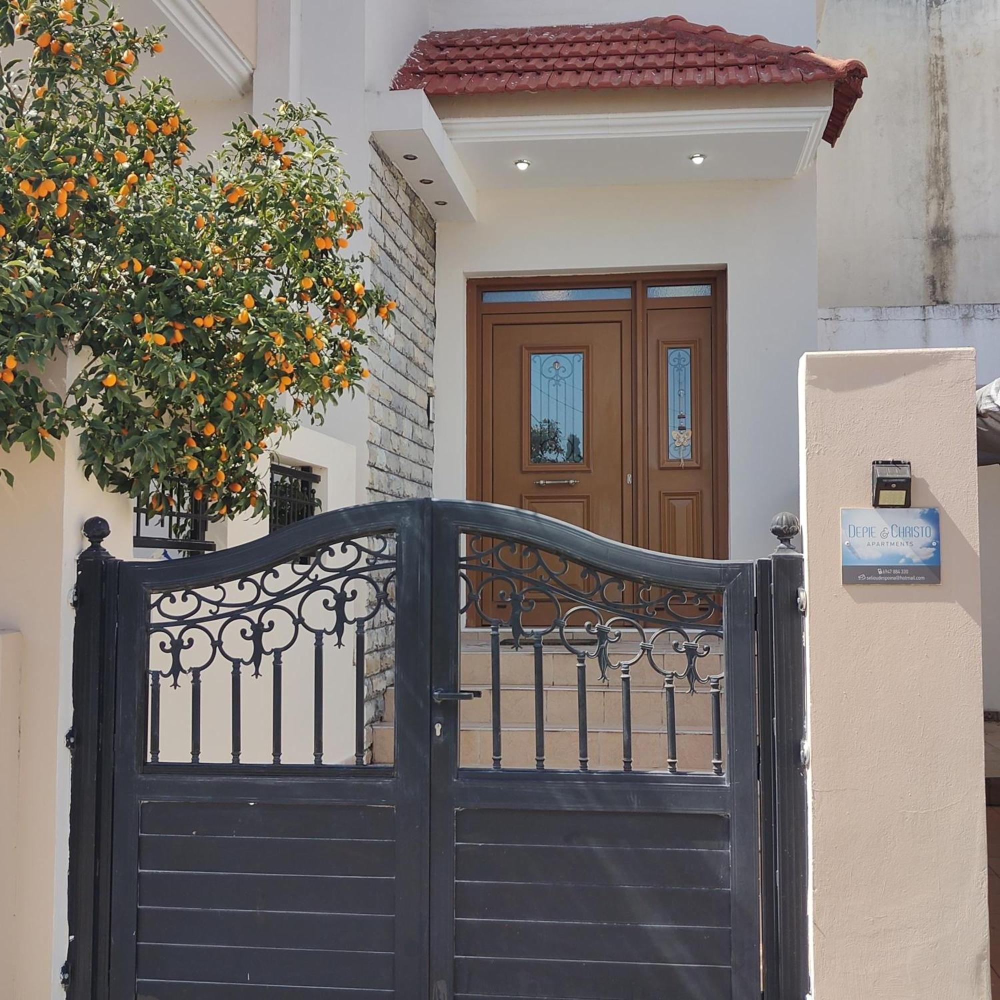 Depie Luxury Apartment In Pastida Ngoại thất bức ảnh